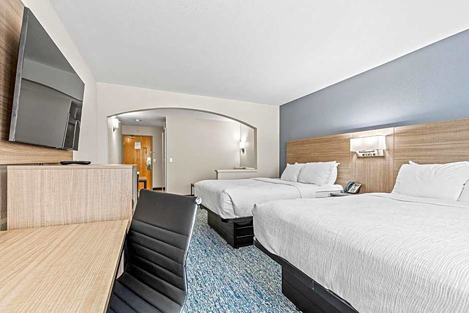 Quality Inn & Suites On The River