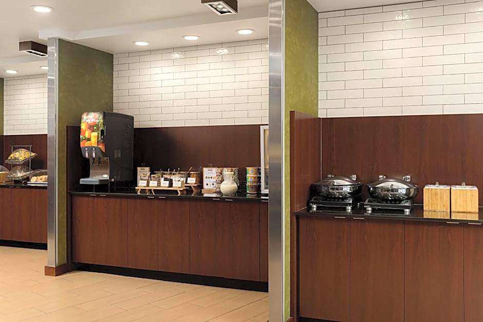 Fairfield Inn & Suites by Marriott Columbia