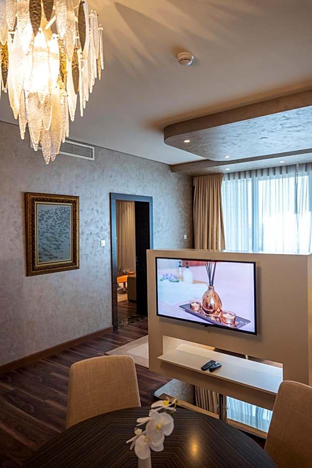 Remal Hotel & Villas Al Dhannah City