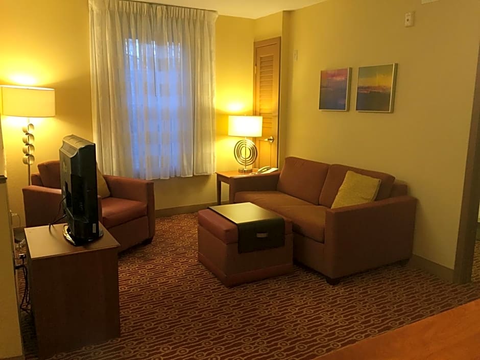Hawthorn Suites Sterling Dulles North