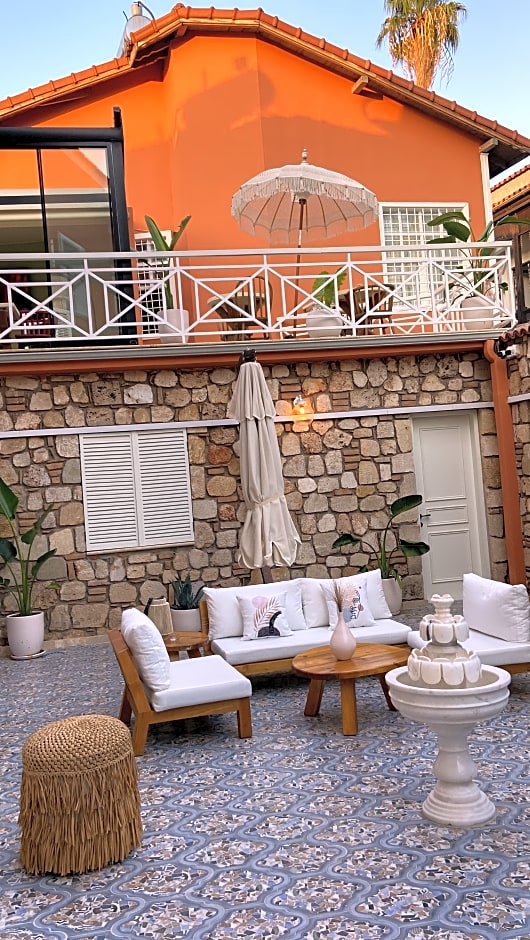 Noa's Boutique Hotel
