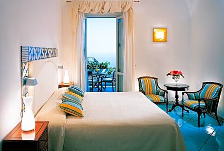 Superior Double or Twin Room with Sea View