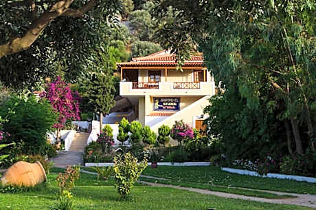 Athina Studio Apartments