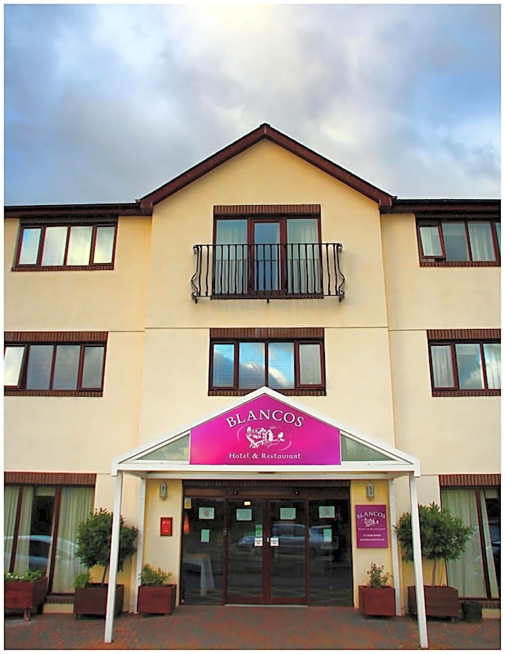 Blanco's Hotel