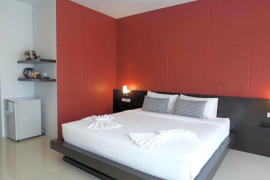 Phuket Airport Place