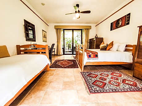 Double Room with Private External Bathroom