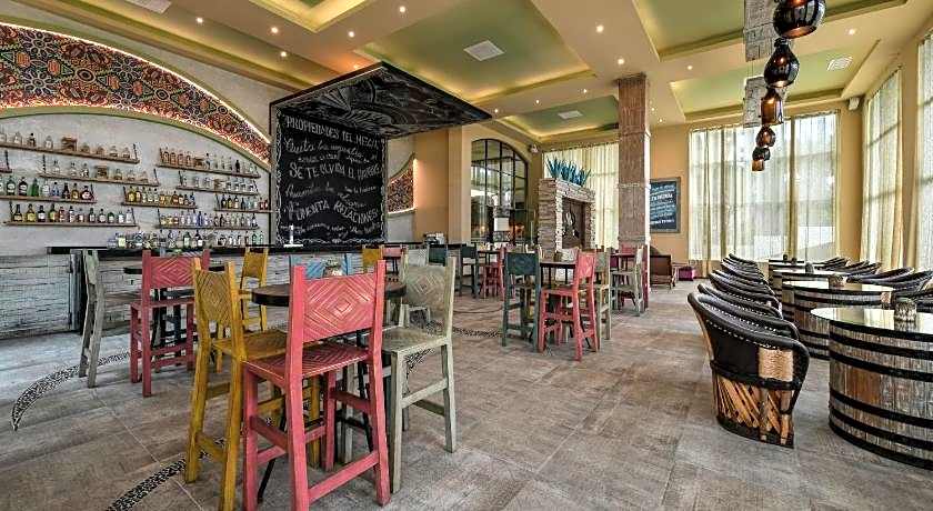 El Dorado Seaside Suites - Catamaran Cenote & More Inclusive- Adults Only