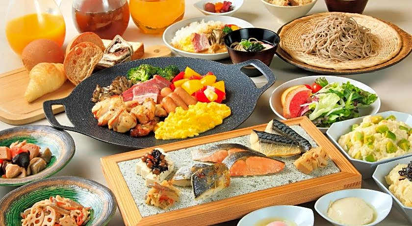 VIA INN HIGASHI GINZA - JR WEST GROUP