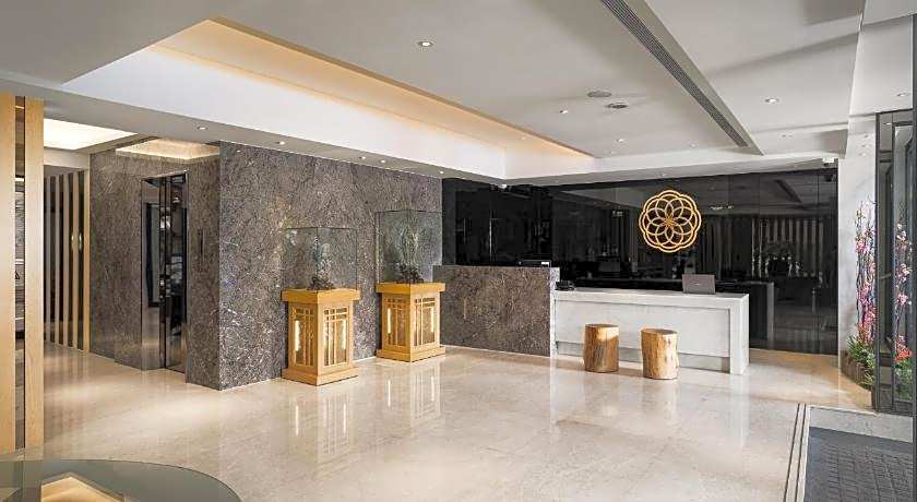 Gamalan FL Spring Hotel