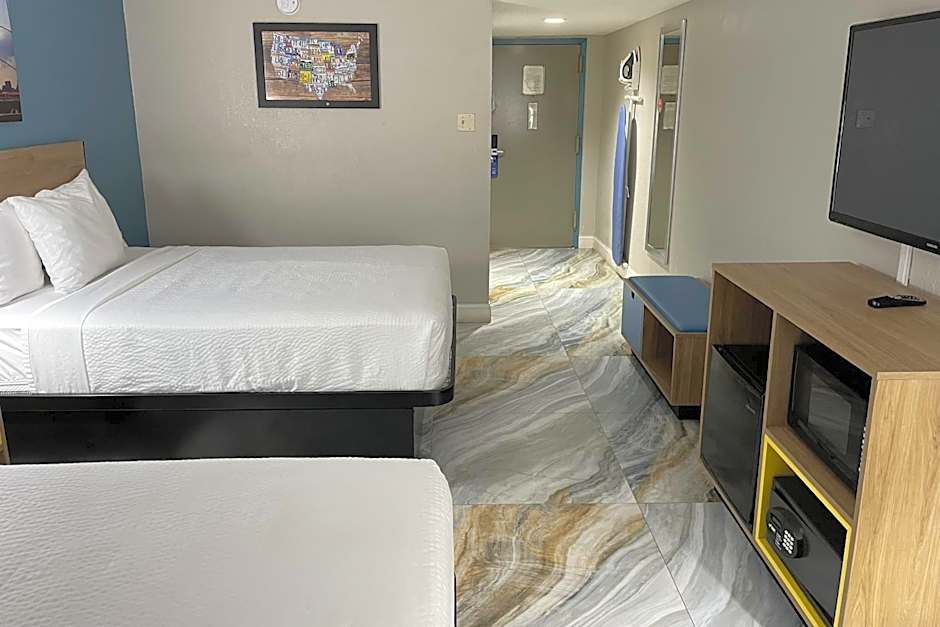Days Inn by Wyndham Jersey City