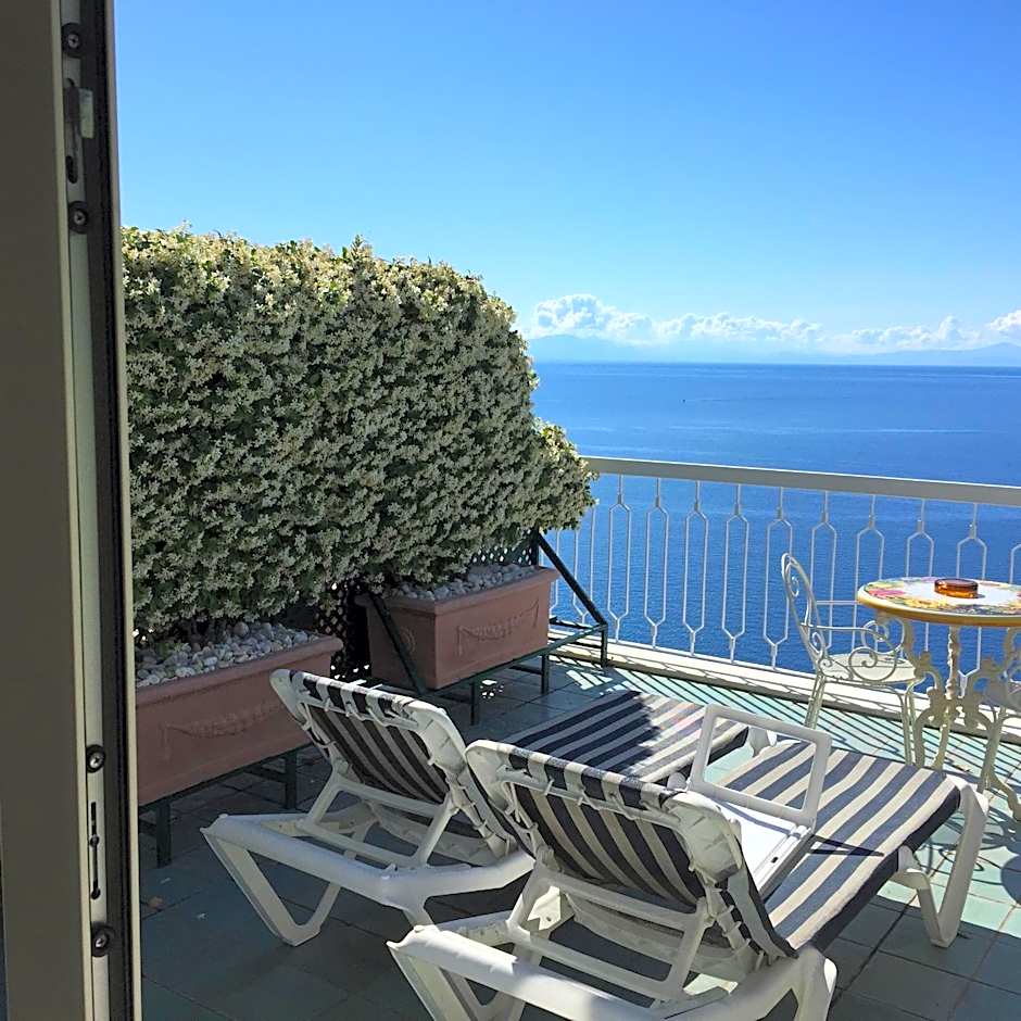 Hotel Bellevue Suite