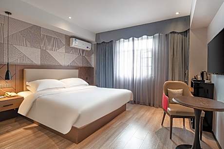 Dossen - Business Bed Room