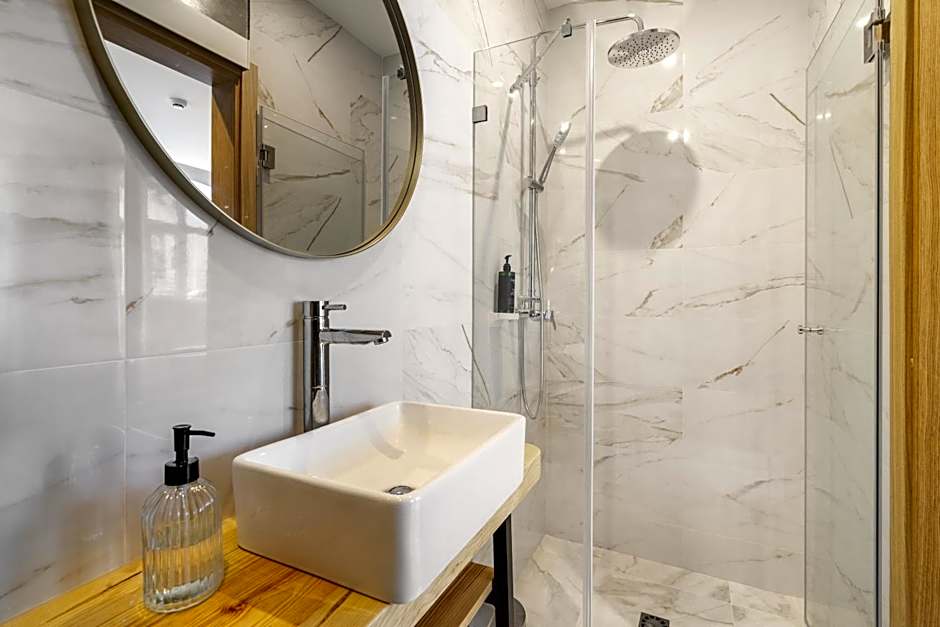 FOREST VILLAS - GUEST HOUSE