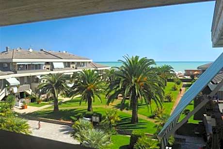 Residence Leonardo sul mare