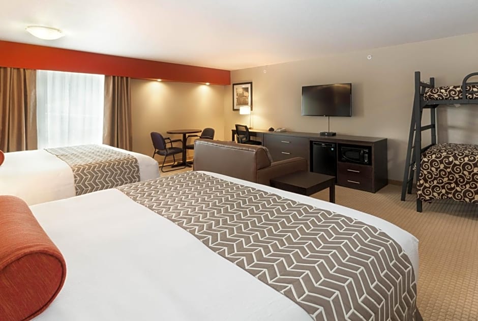 The Kanata Inns Invermere