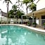 Le Court Villas