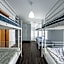 The 17 Party Hostel