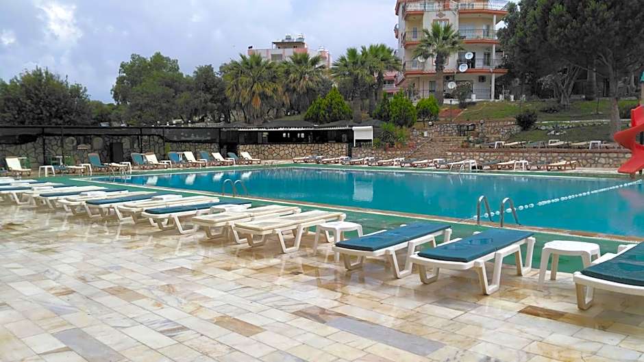 Hotel First Class Didim