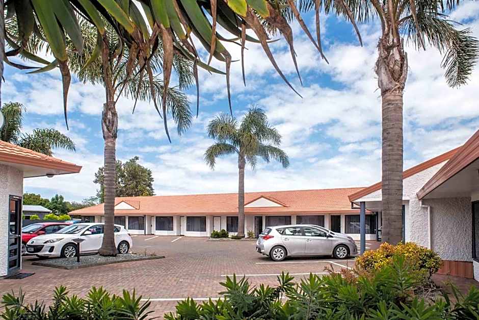 White Heron Motor Lodge