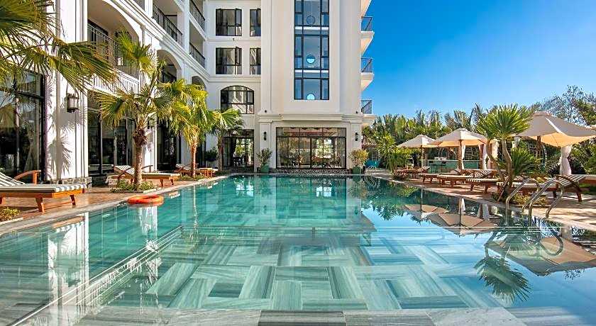 Shining Riverside Hoi An Boutique & Spa