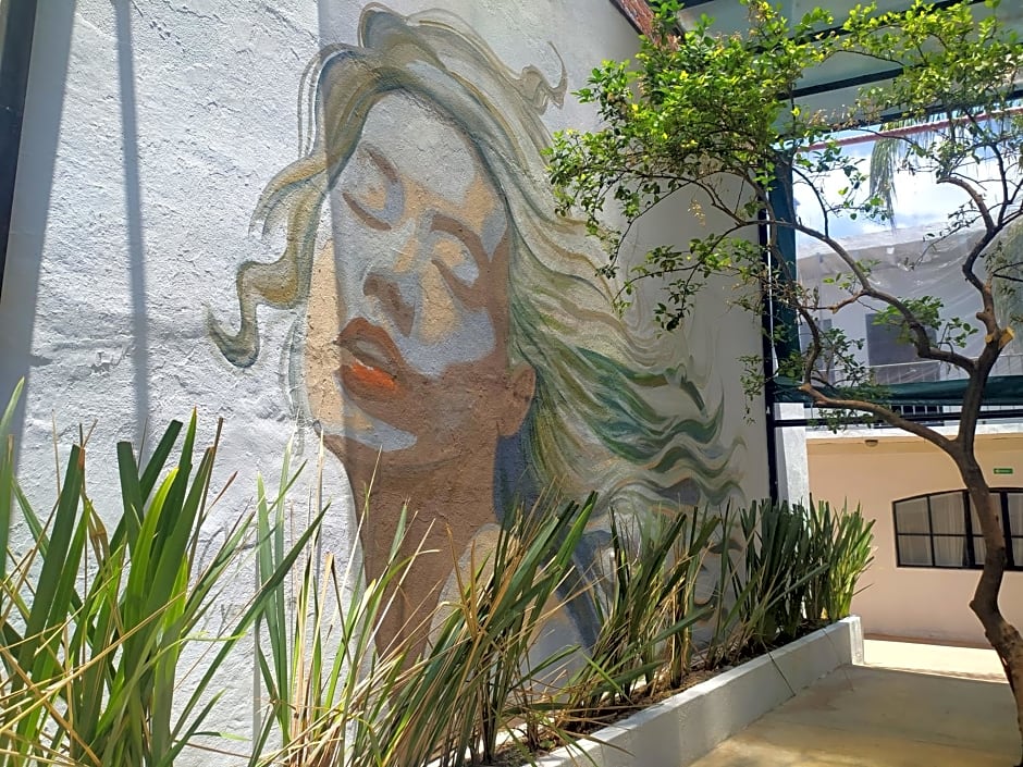 Oxi Hotel