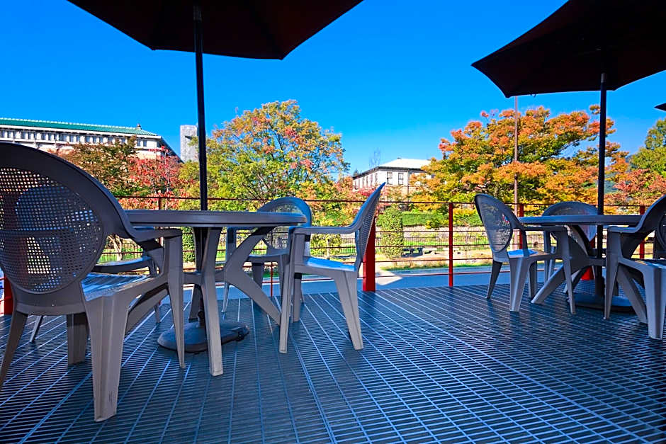 Kyoto Travelers Inn