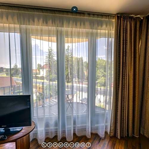 Viktor Bor- és Vendégház****