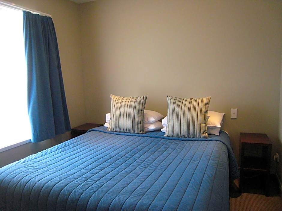 Buller Court on Palmerston