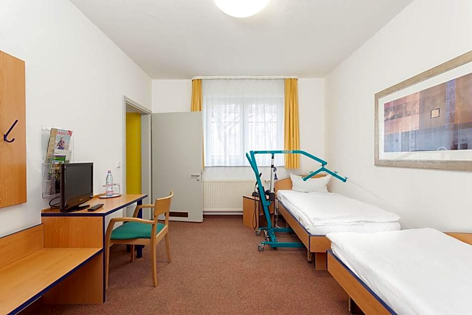 Hotel Mit-Mensch