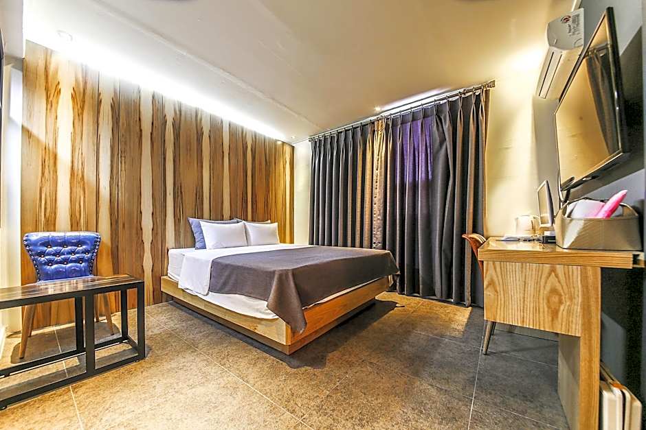 Chuncheon Urbane Hotel