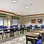 Hampton Inn By Hilton & Suites Newark-Harrison-Riverwalk