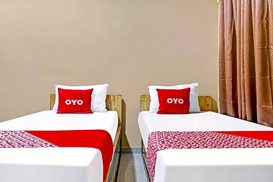 OYO 91223 Mutiara Guest House