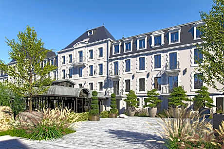 Grand Hotel de Courtoisville