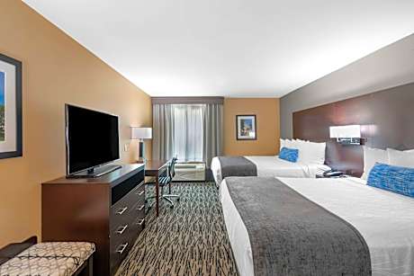 2 Queen Beds Non-Smoking Microwave And Refrigerator Wi-Fi Full Breakfast