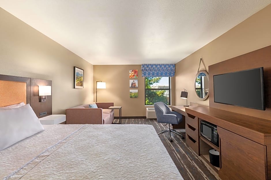 Hampton Inn Tracy