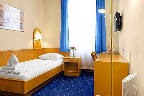 Single Room with Private Bathroom