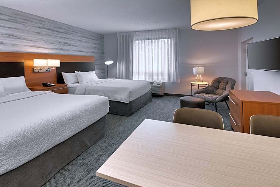 Photo 1 of 7 of Studio 1 Queen Bed