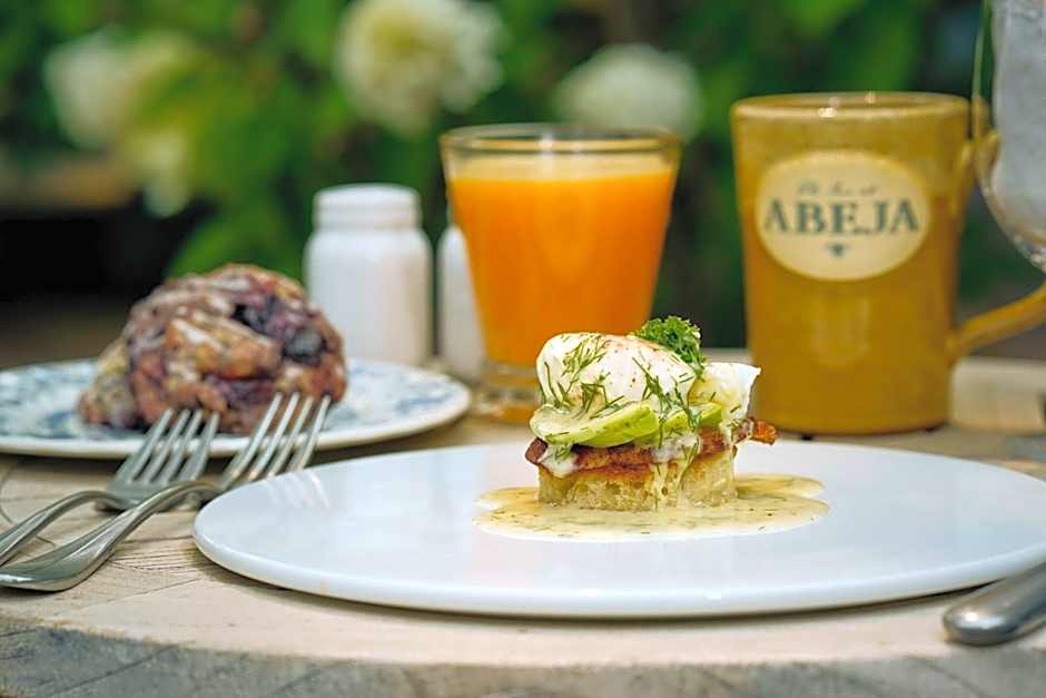 Inn at Abeja