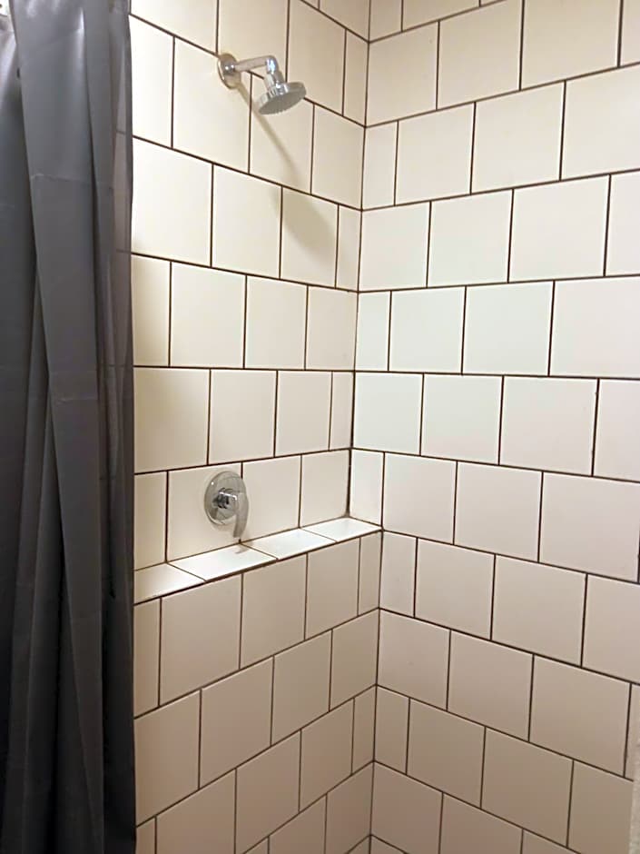 Maboneng City Building Free WiFi and Swimming pool