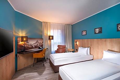 Standard Two Single Bed