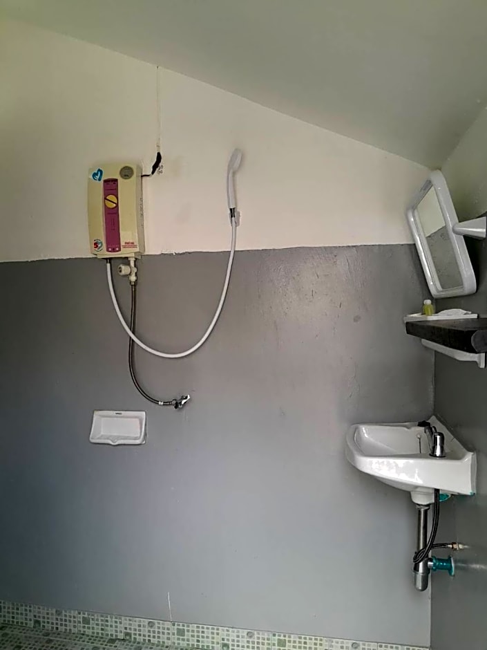 Khaolak Banana Bungalow