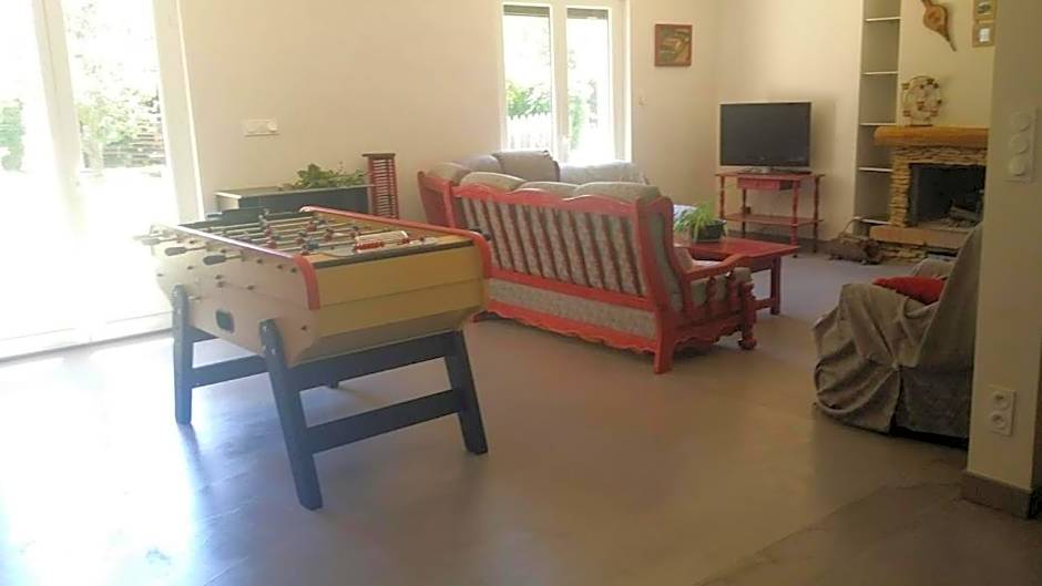 La maison du Bonheur, borne de recharge VE