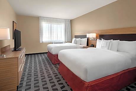 1 Bedroom Suite, 2 Queen, Sofa bed, City view