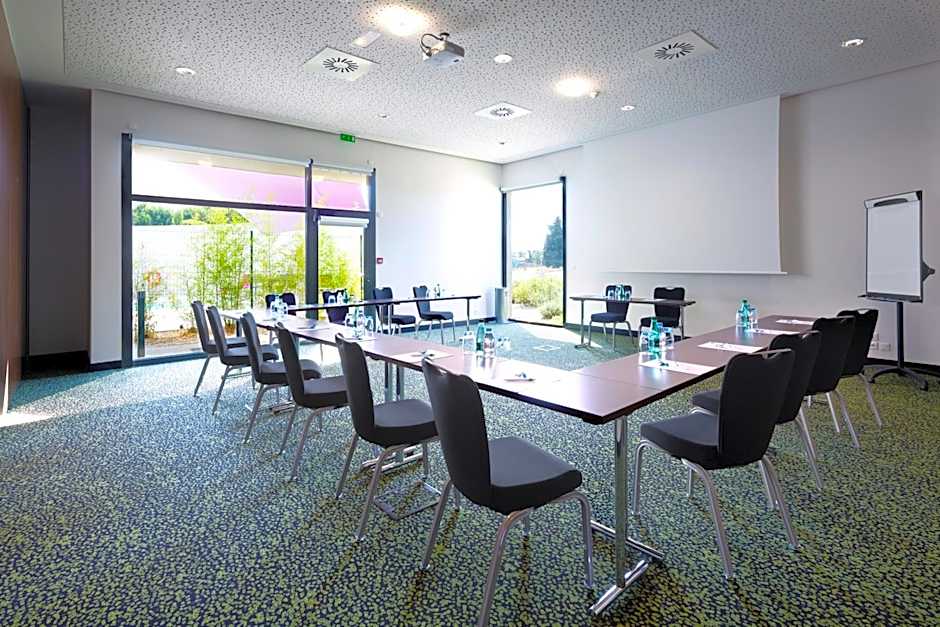 Holiday Inn Express Montpellier - Odysseum By IHG