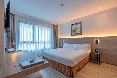 Double or Twin Room with Parking