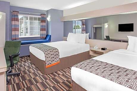 Queen Room with Two Queen Beds - Non-Smoking/Non Pet Friendly