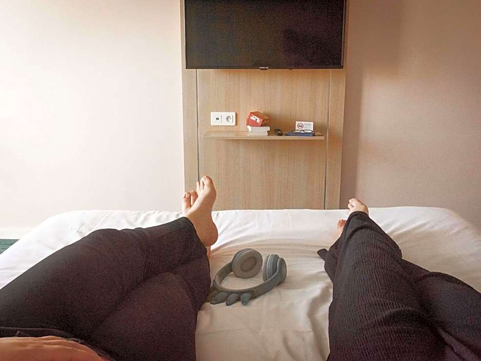 Ibis Styles Chinon