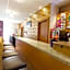 Six Inn Hotel