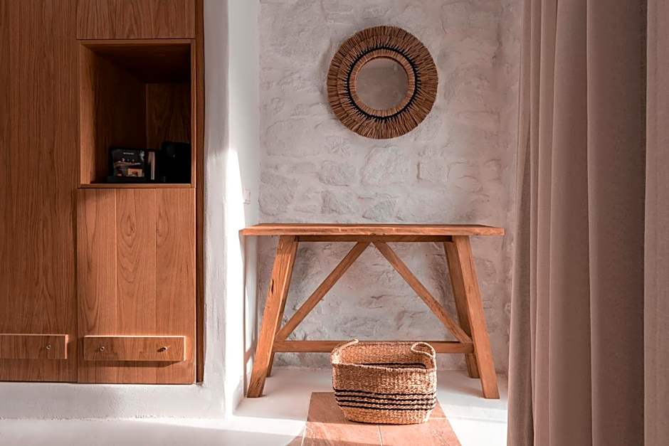 Senses Luxury Villas & Suites