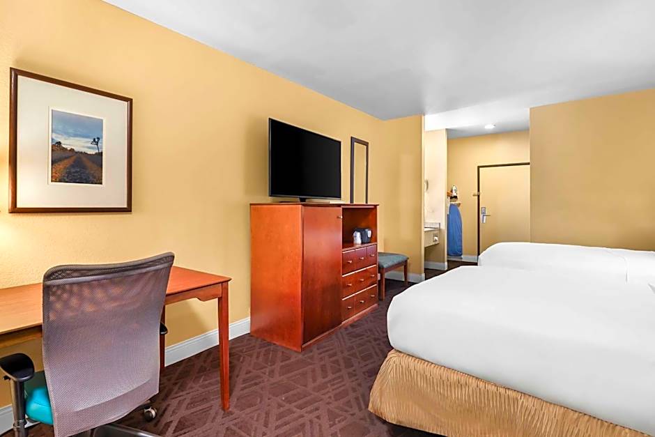 Sure Stay Plus by Best Western Twentynine Palms Joshua Tree